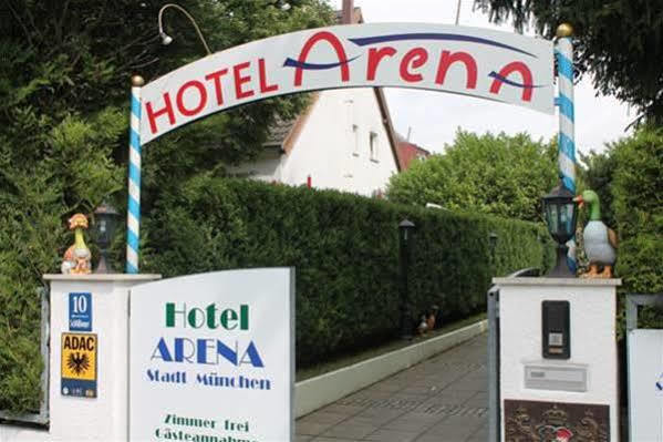 Arena Stadt Hotel 3*